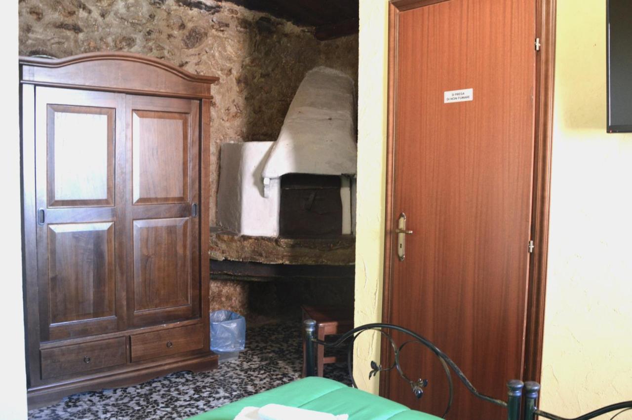 Il Castello Hotell Viggiano Eksteriør bilde
