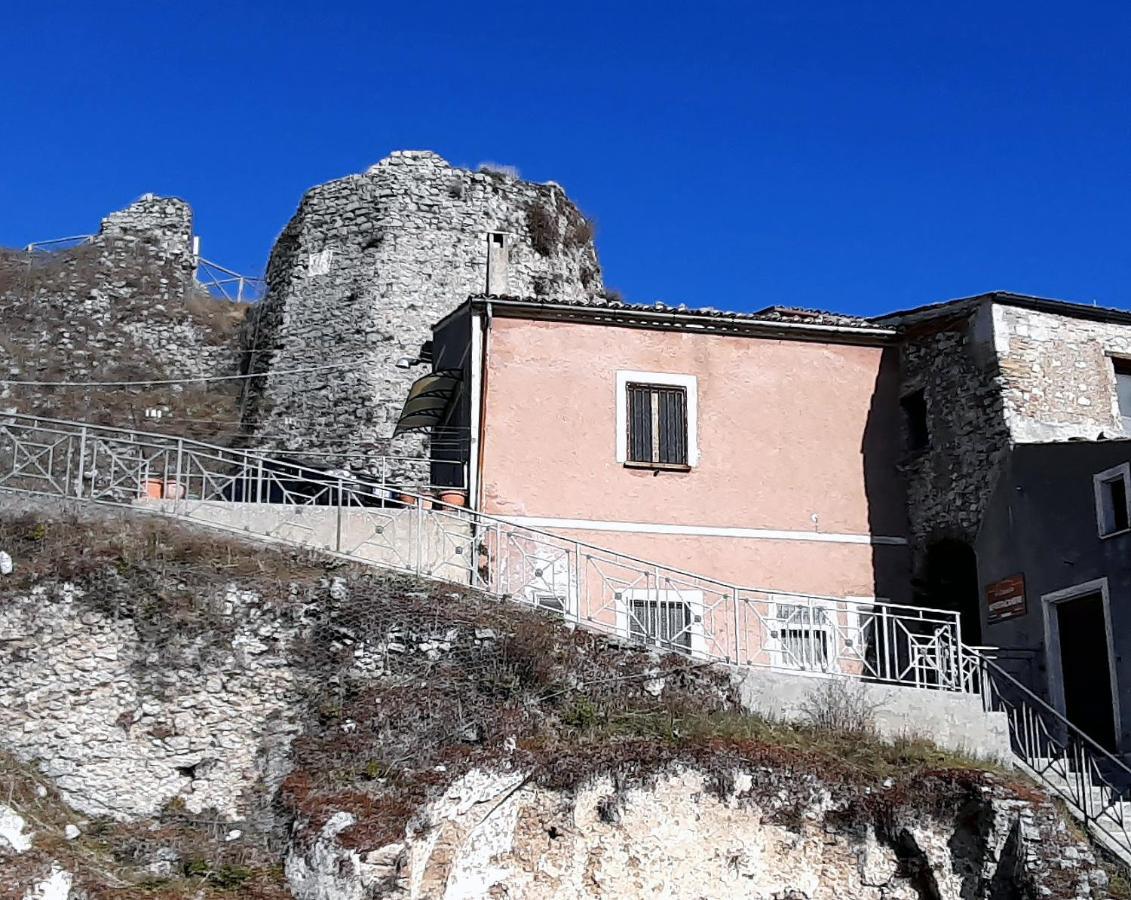 Il Castello Hotell Viggiano Eksteriør bilde