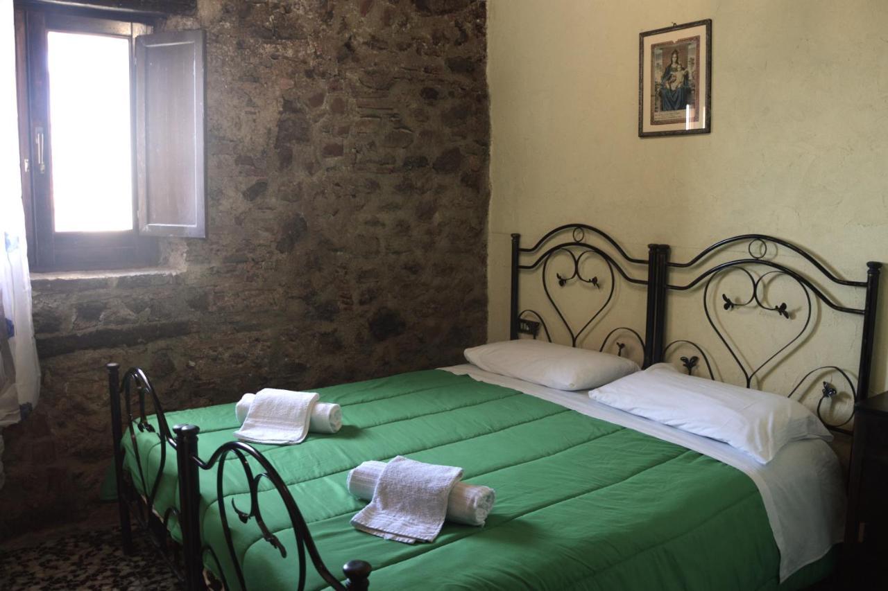 Il Castello Hotell Viggiano Eksteriør bilde